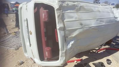 إصابة 17 شخصًا إثر انقلاب ميكروباص على طريق مرسى علم