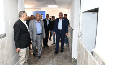 رئيس جامعة قناة السويس يتفقد أعمال التطوير داخل المستشفى الجامعي بالإسماعيلية
