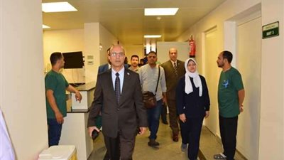 رئيس جامعة أسيوط: استئناف العمل بوحدة زرع النخاع بمعهد جنوب مصر للأورام
