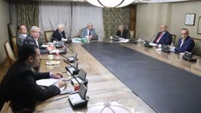 وزير التعليم العالى يوجه بتفعيل المشروع القومى لرفع اللياقة البدنية للطلاب