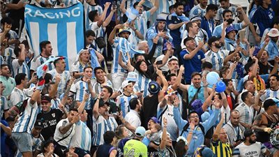 تفاصيل حفل الجماهير الأرجنتينية بـ  ليونيل ميسي ولاعبي  التانجو بعد تتويجهم بالمونديال