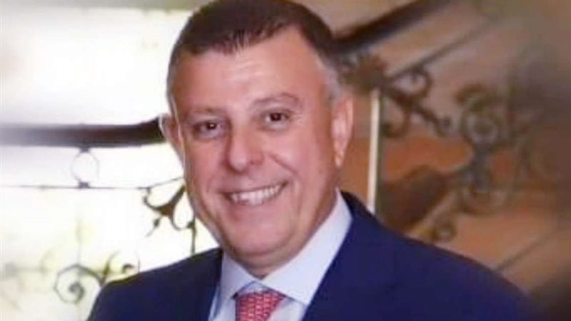 الدكتور محمود المتينى