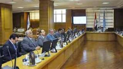 مجلس عمداء جامعة كفر الشيخ: يوجة بضرورة تعزيز الوعي الوطني لدى الطلاب