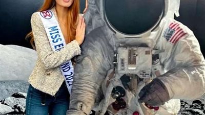 أول ملكة جمال في العالم تسافر إلى الفضاء