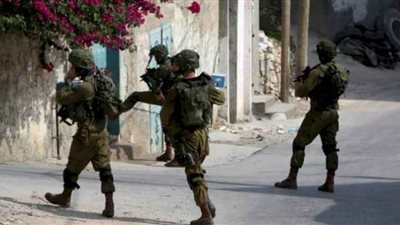 استشهاد فلسطيني وإصابة آخرين في اشتباكات مع قوات الاحتلال