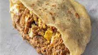 ساندوتش الفول بـ8 جنيهات.. الحبس سنة وغرامة 500 جنيه عقوبة رفع الأسعار