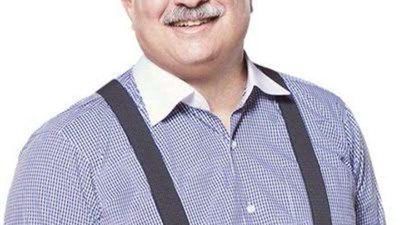 إبراهيم عيسى: قانون مشروع صندوق قناة السويس ملتبس وغامض ويسمح بالشك