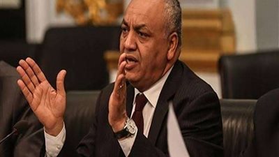 مصطفى بكري: تعطل شركات المقاولات بسبب قانون البناء الجديد.. فيديو