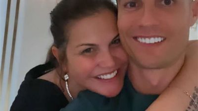 أول تعليق من شقيقة كريستيانو رونالدو على انتقاله إلى النصر السعودي