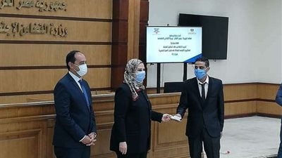 مفاجأة.. الخلافات الأسرية أحد أهم أسباب الوقوع في الإدمان