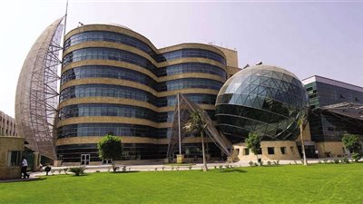 عزة مصطفى عن مستشفى 5737: الأطفال تحتاج التبرعات وما نقص مال من صدقة.. فيديو