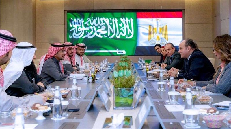 اجتماع أحمد سمير