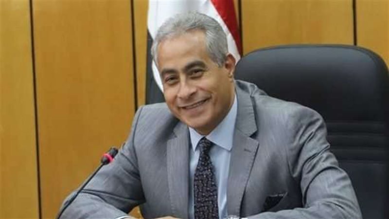 وزير القوى العاملة