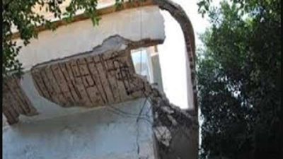 انهيار جزئي بعقار المنصورة يحمي السكان من كارثة