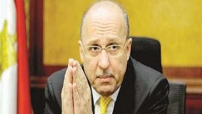 وزير الصحة الأسبق يكشف مفاجأة عن لقاح كورونا بمصر