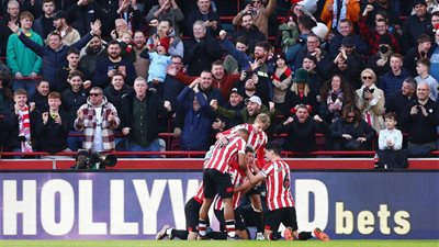 برينتفورد يتقدم على توتنهام في شوط المباراة الأول بهدف دون رد