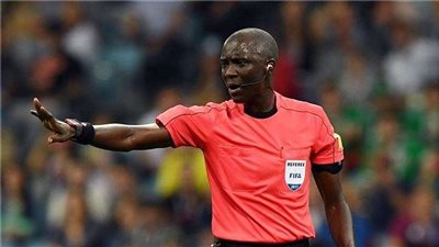 تقارير.. جاساما وتيسيما حكمان لإدارة نصف نهائي دوري أبطال إفريقيا