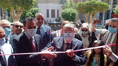 برلماني يوجه الشكر لوزارة الخارجية ومحافظ المنيا (صور)