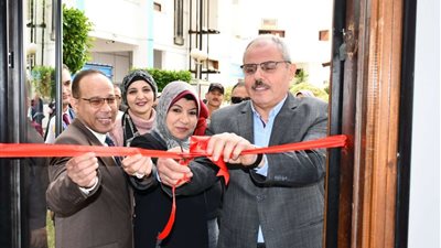 رئيس جامعة قناة السويس يشهد اقتتاح 4 عيادات للأسنان ووحدات تعقيم