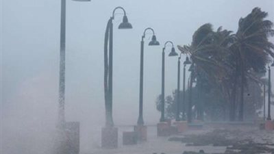 بسبب العاصفة الجليدية فتاة توثق لحظة وفاتها