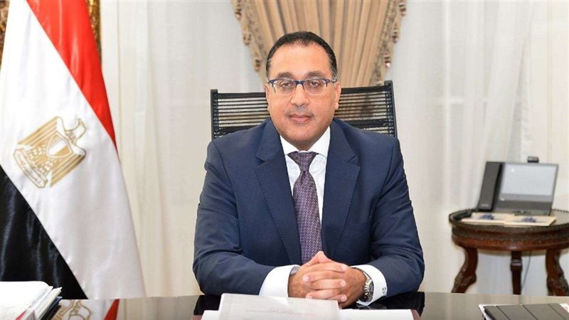 رئيس الوزراء يتابع