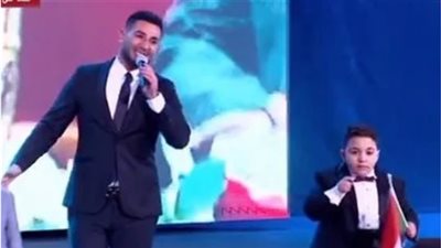 أحمد سعد يٌشارك في احتفالية قادرون باختلاف بأغنية 