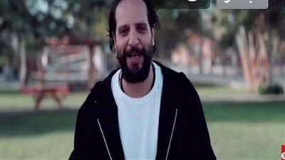 أحمد أمين يُقدم في 