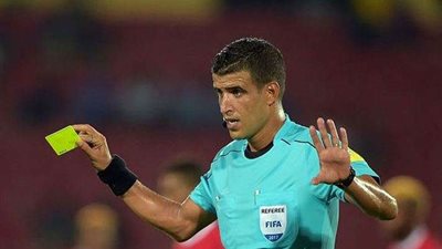 الجزائري مهدي عبيد يعلن اعتزاله التحكيم بعد مباراة اليوم