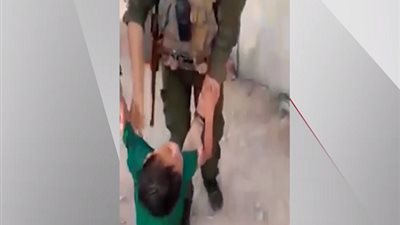 كارثة.. أطفال ونساء يلفظون أنفاسهم الأخيرة داخل سيارة مقفلة 