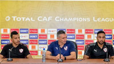 لديه ظروف.. تفاصيل جلسة كارتيرون مع رئيس الزمالك