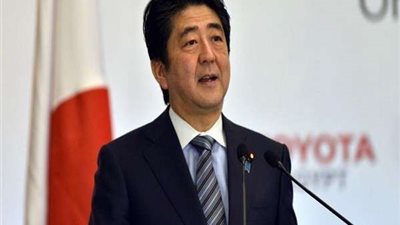 استقالة حكومة رئيس الوزراء الياباني شينزو آبي