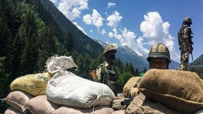 ما بين 100و200 رصاصة.. إطلاق النيران بين القوات الهندية والصينية