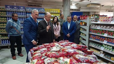 محافظ القاهرة: نشر منافذ بيع السلع بأسعار مخفضة فى كافة أحياء العاصمة
