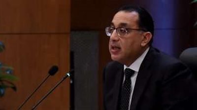 رئيس الوزراء يتابع أعمال الإفراج الجمركي بميناء الإسكندرية