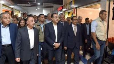 رئيس الوزراء يتفقد مشروع إنشاء كباري فوق أهوسة المالح.