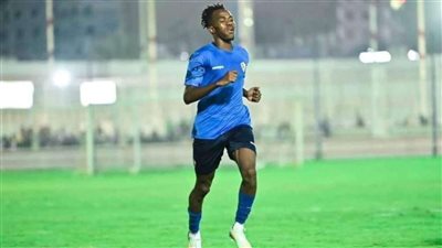 تدريبات تأهيلية للسنغالي نداي في مران الزمالك