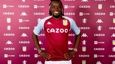 أستون فيلا يخطف البوركينابي تراوري