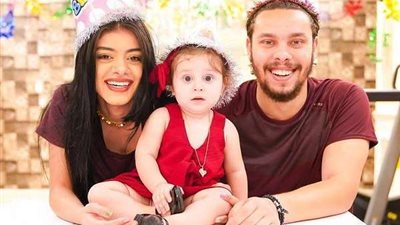 بعد الإفراج عنهم.. حقيقة اعتزال أحمد حسن وزينب السوشيال ميديا