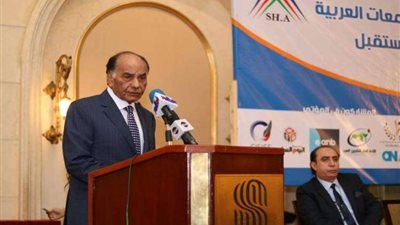 وفاة رجل الأعمال محمد فريد خميس بعد صراع مع المرض بأمريكا