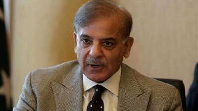 رئيس الوزراء الباكستاني يعرب عن حزنه لوفاة بابا الفاتيكان السابق