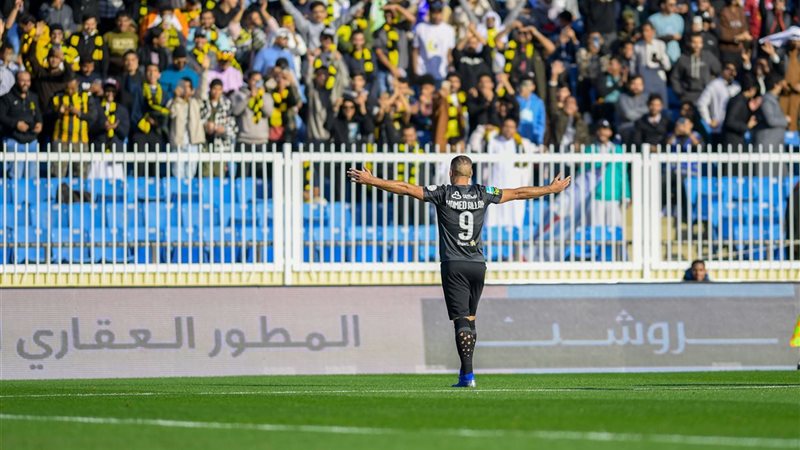 عبد الرازق حمد الله