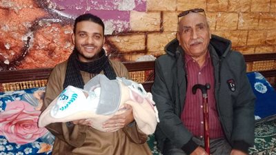 والد الطفل الأول في عام 2023: أول فرحتي واتولد قبل السنة الجديدة بنصف ساعة