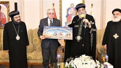 البابا تواضروس يستقبل وفد نادي القضاة بالإسكندرية