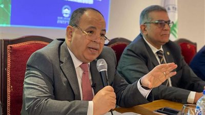 وزير المالية: 