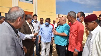 محافظ مطروح يؤكد علي اهتمام الدولة بقطاع التعليم