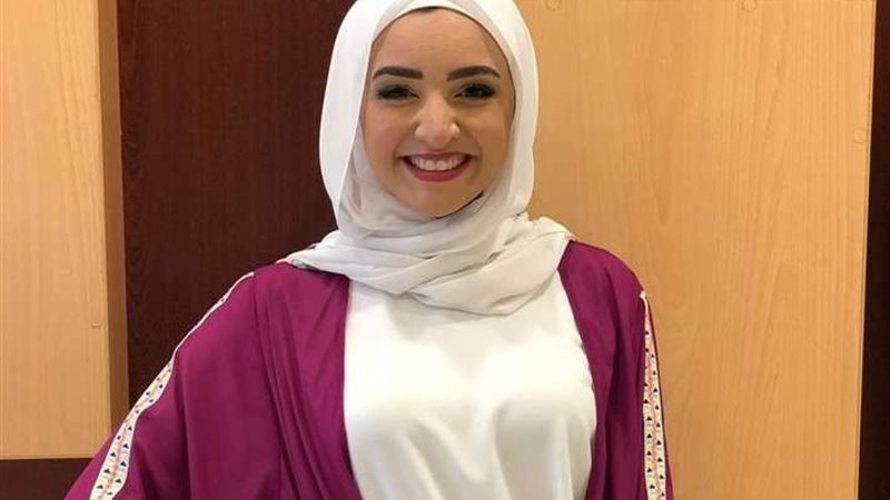 هلا رشدي