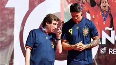 توريس ينضم للجهاز الفني في أتلتيكو مدريد