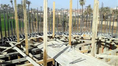 شرق سوهاج.. استكمال مشروع الصرف الصحي بقرية 