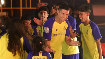 هل رونالدو يحرم النصر من التعاقد مع نجمي باريس سان جيرمان وليفربول؟