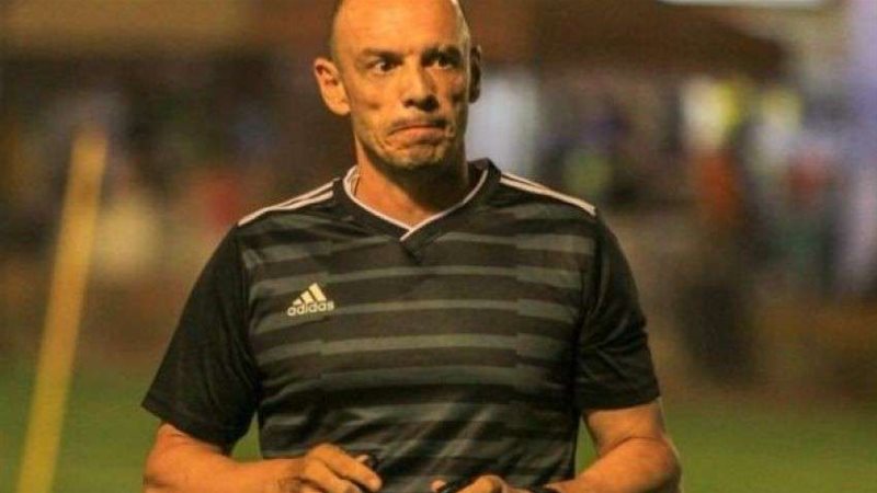 تاكيس جونياس